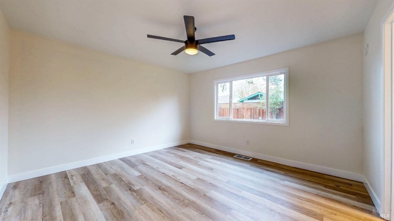 Detail Gallery Image 41 of 57 For 1245 Kerney St, Santa Rosa,  CA 95401 - 3 Beds | 2 Baths
