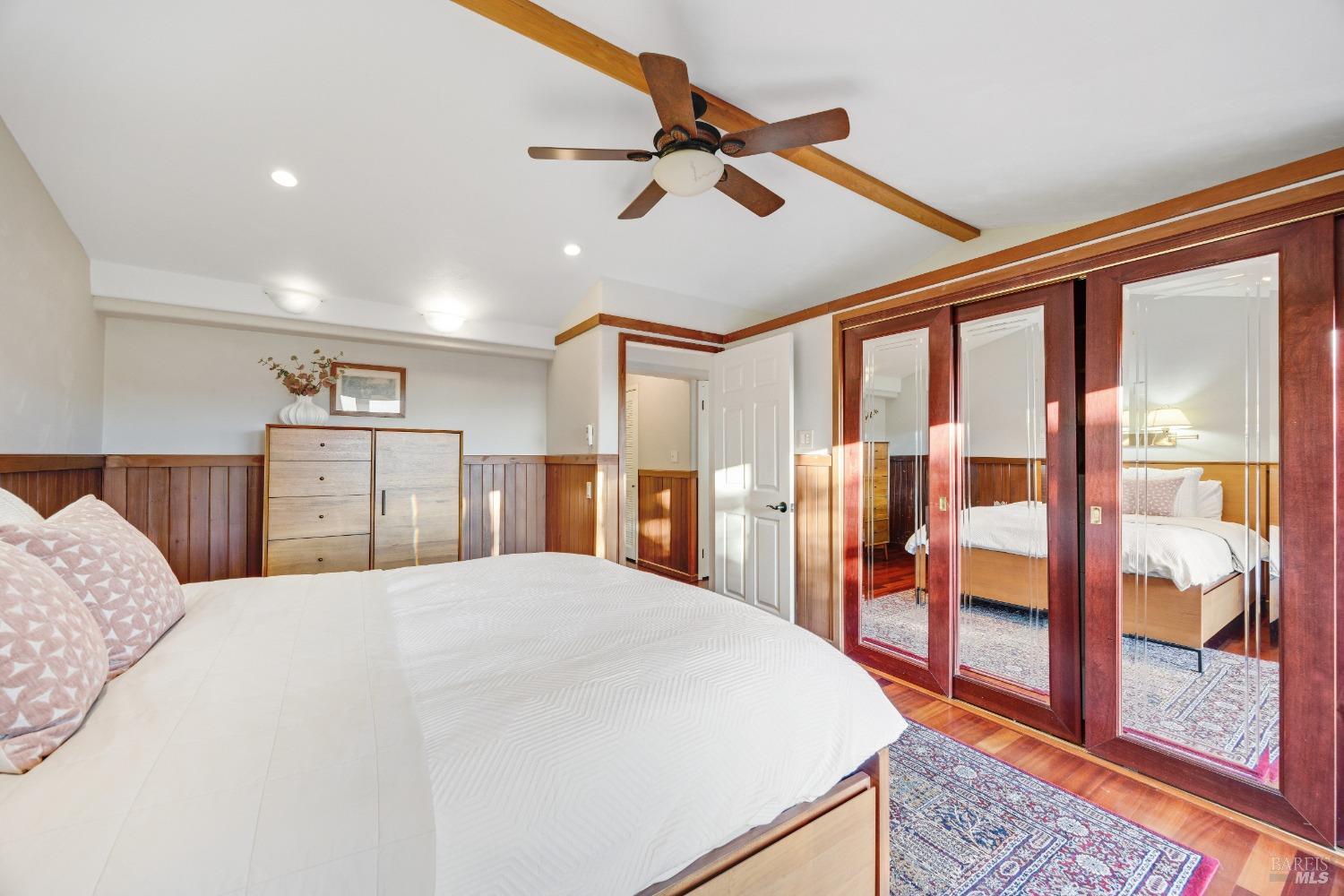 Detail Gallery Image 27 of 95 For 6960 Round Oak Rd, Penngrove,  CA 94951 - 3 Beds | 3 Baths