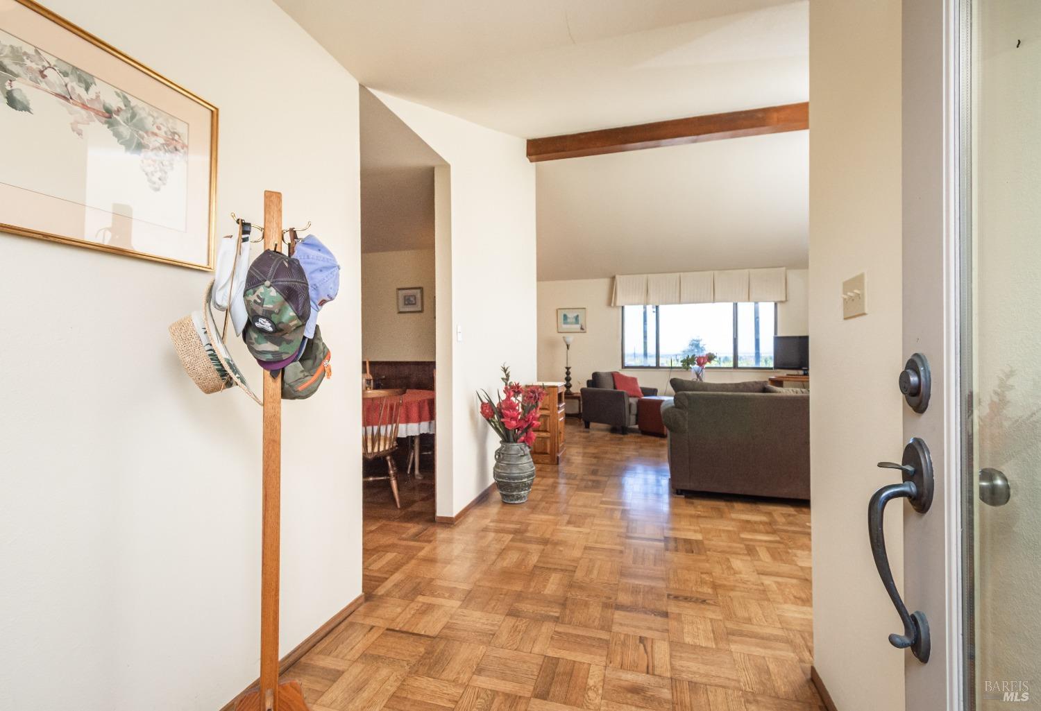 Detail Gallery Image 19 of 60 For 1150 Bayview Ave, Napa,  CA 94559 - 3 Beds | 2 Baths