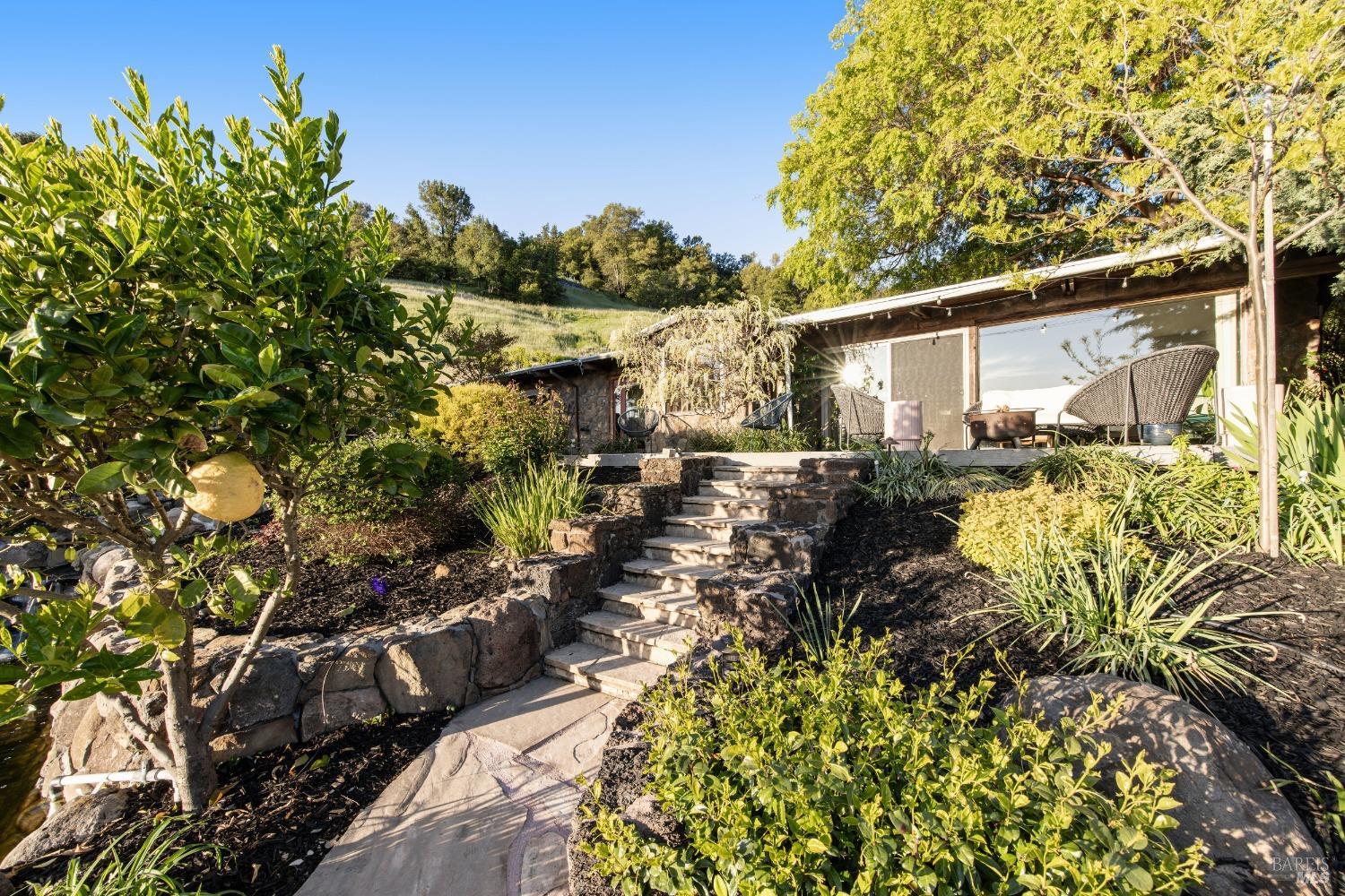 Detail Gallery Image 77 of 95 For 6960 Round Oak Rd, Penngrove,  CA 94951 - 3 Beds | 3 Baths