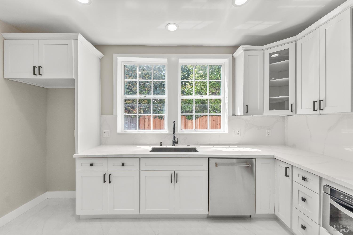 Detail Gallery Image 35 of 64 For 290 E B St, Dixon,  CA 95620 - 4 Beds | 3/1 Baths