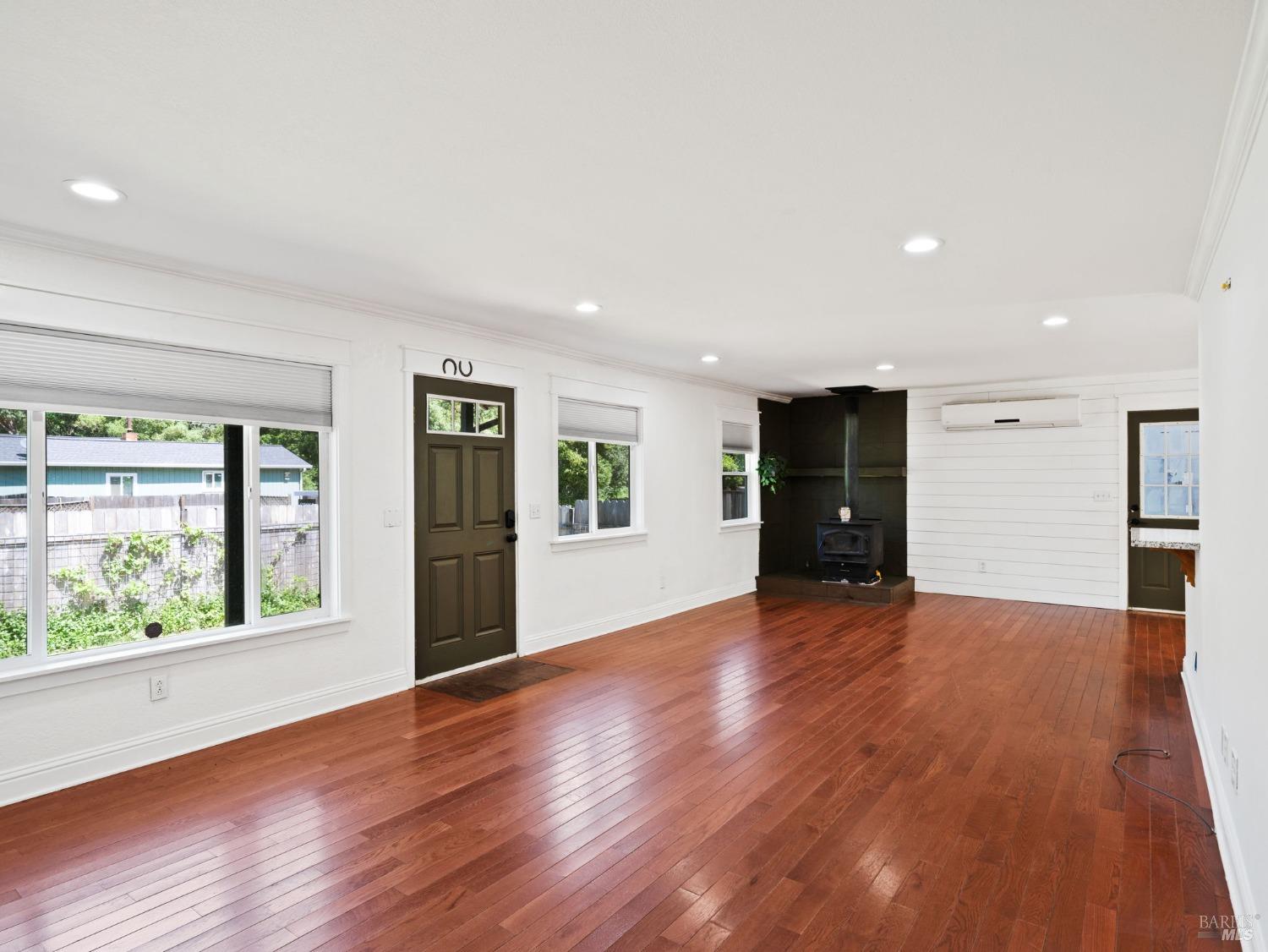 Detail Gallery Image 3 of 27 For 1901 Road B Unkn, Redwood Valley,  CA 95470 - 3 Beds | 2 Baths
