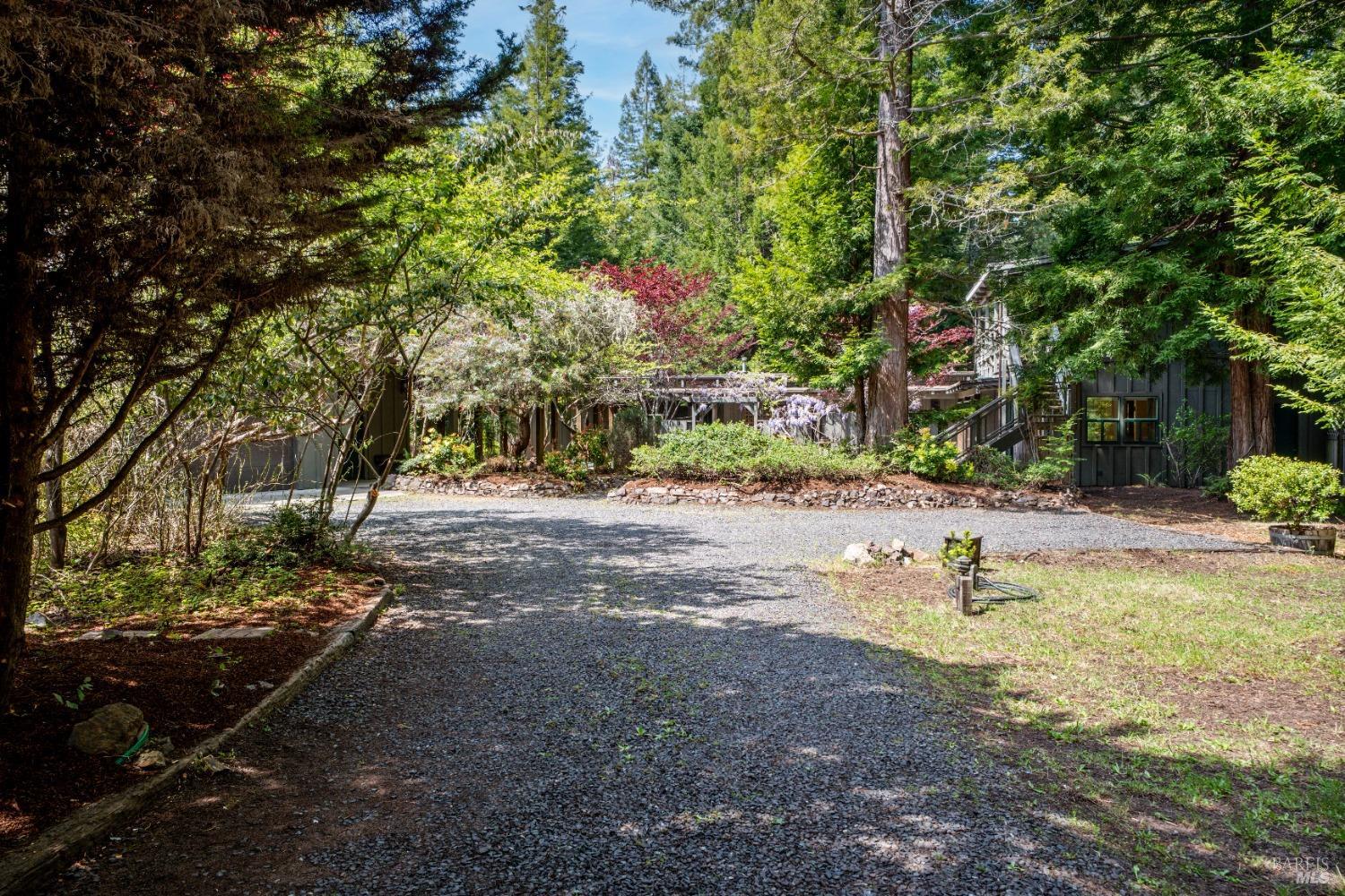 Detail Gallery Image 42 of 45 For 43755 Little Lake Rd, Mendocino,  CA 95460 - 2 Beds | 2 Baths
