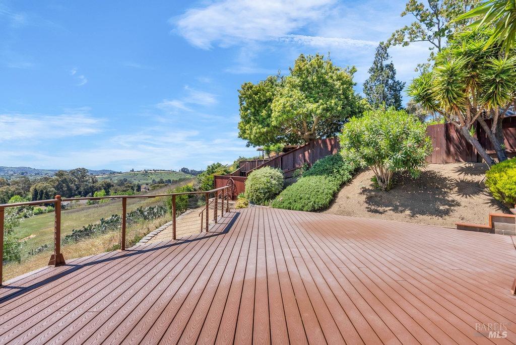 Detail Gallery Image 73 of 90 For 937 Bolton Cir, Benicia,  CA 94510 - 4 Beds | 3 Baths