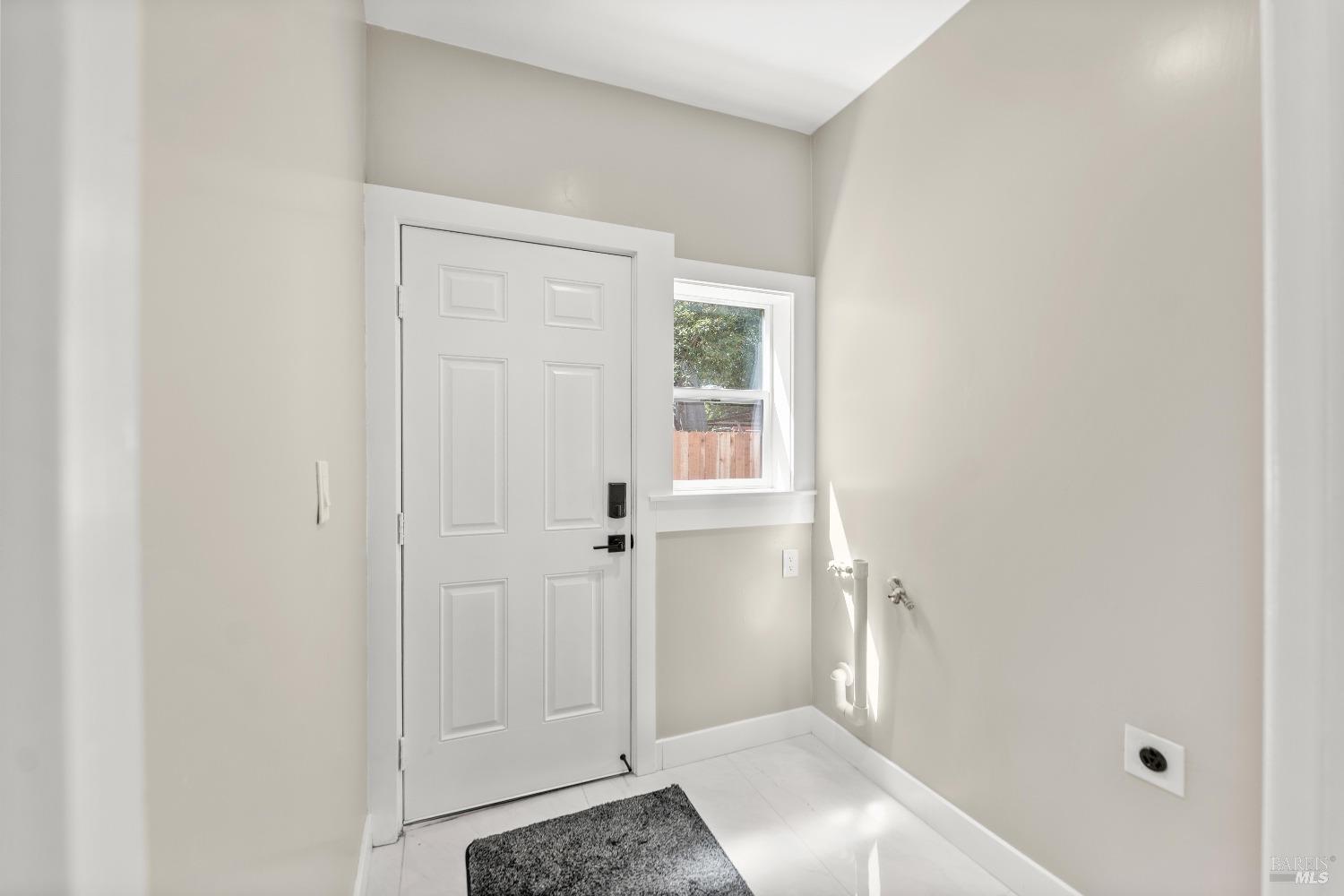 Detail Gallery Image 31 of 64 For 290 E B St, Dixon,  CA 95620 - 4 Beds | 3/1 Baths