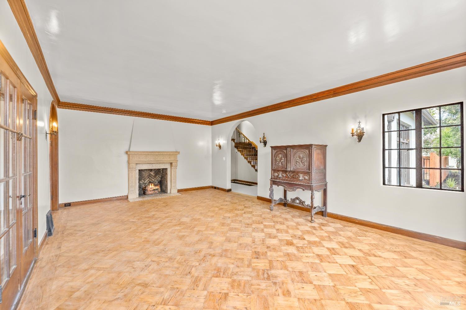 Detail Gallery Image 18 of 64 For 290 E B St, Dixon,  CA 95620 - 4 Beds | 3/1 Baths