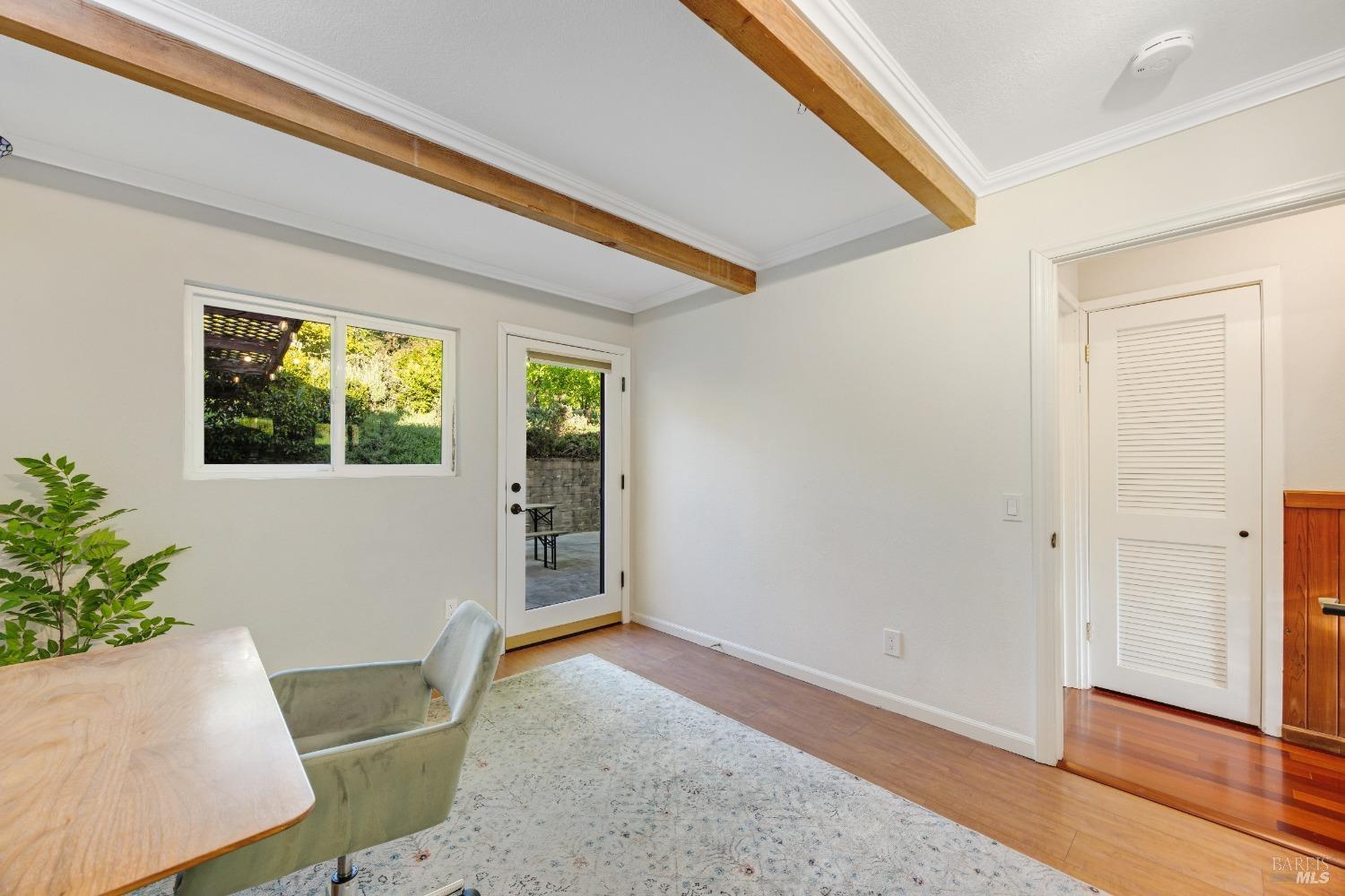 Detail Gallery Image 30 of 95 For 6960 Round Oak Rd, Penngrove,  CA 94951 - 3 Beds | 3 Baths