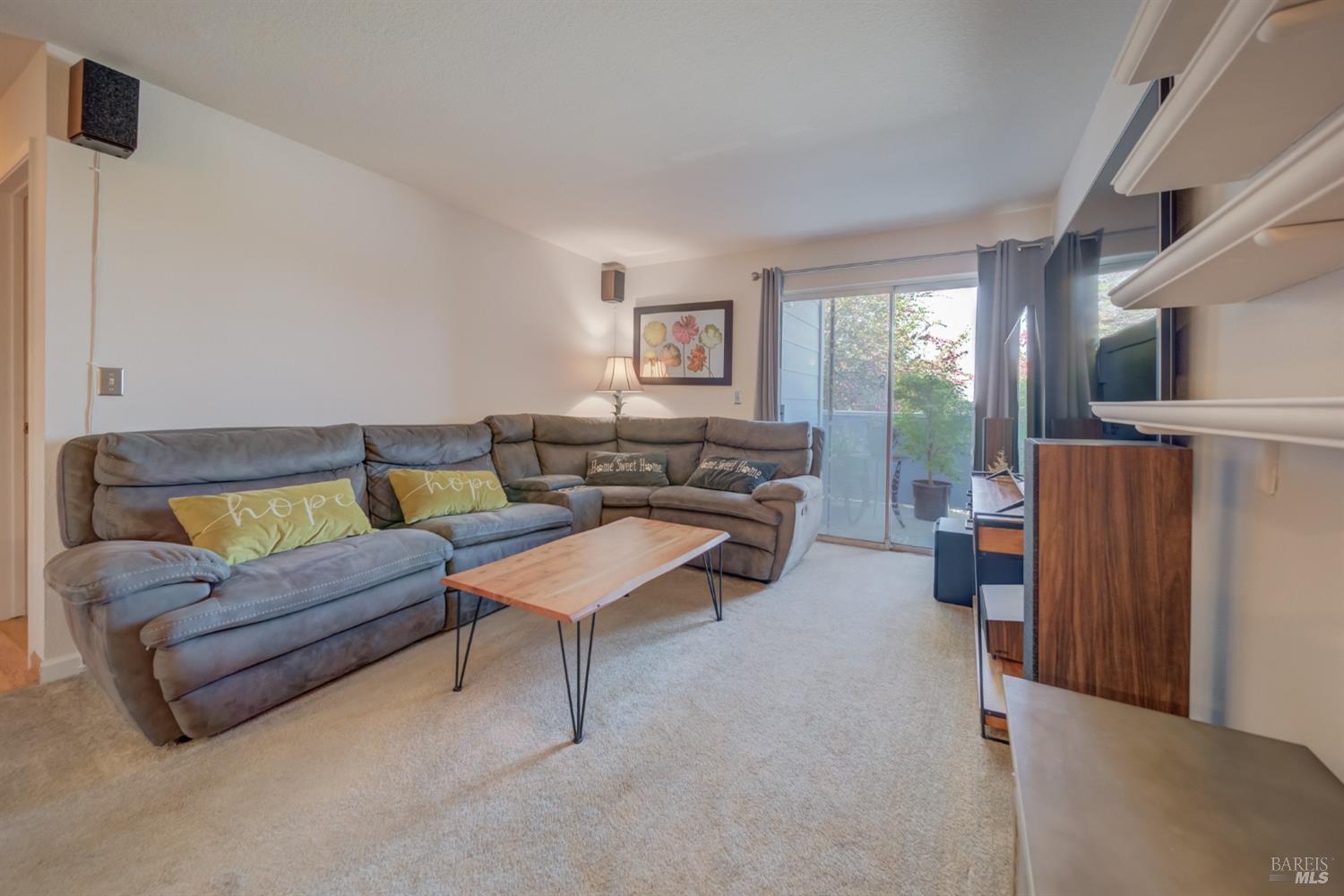 Detail Gallery Image 12 of 29 For 237 Lighthouse Dr, Vallejo,  CA 94590 - 2 Beds | 2 Baths