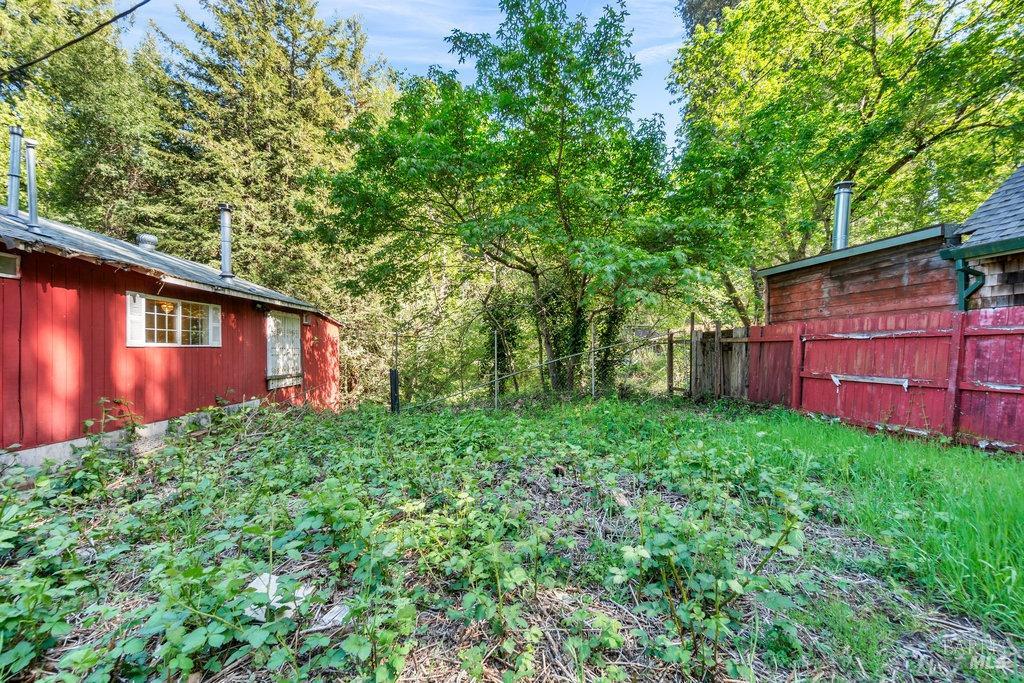 Detail Gallery Image 33 of 36 For 5944 Cazadero Hwy, Cazadero,  CA 95421 - 2 Beds | 2 Baths