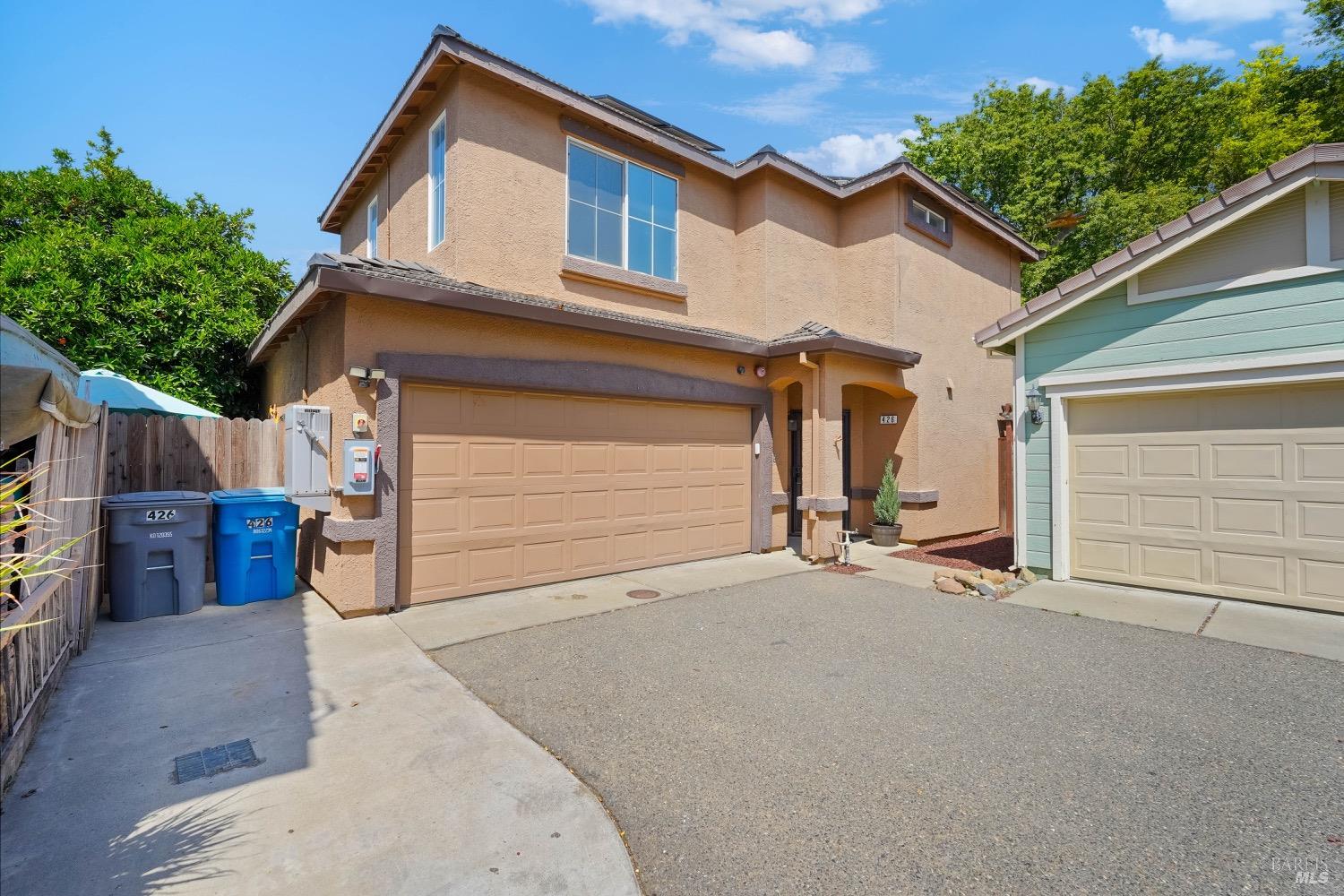 La Esperanza Drive, Dixon, California image 3