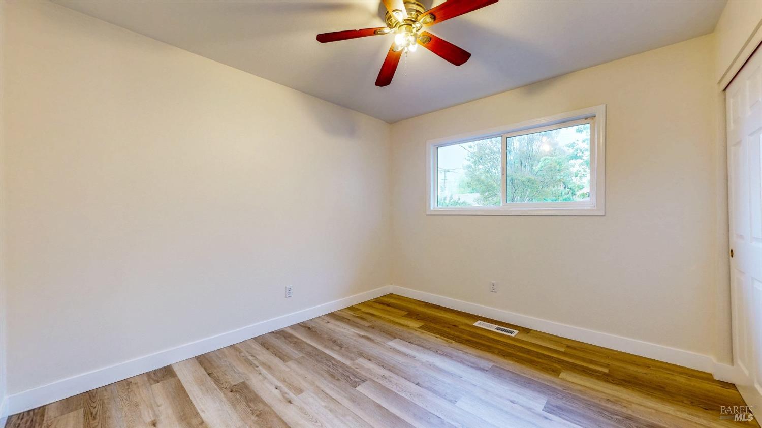 Detail Gallery Image 39 of 57 For 1245 Kerney St, Santa Rosa,  CA 95401 - 3 Beds | 2 Baths