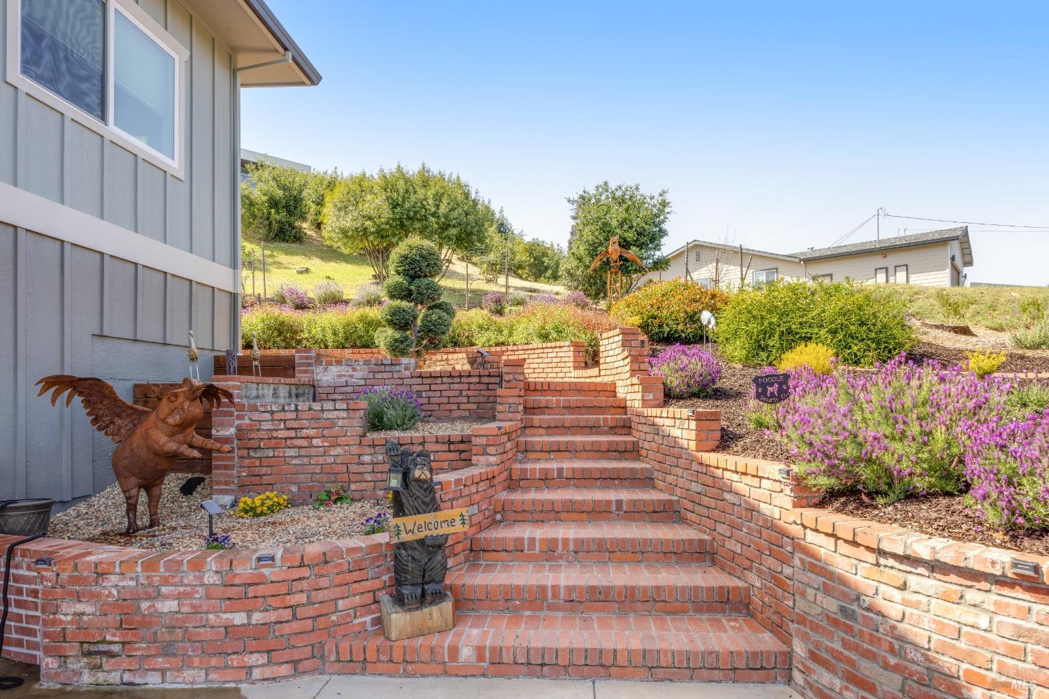 Detail Gallery Image 58 of 65 For 1393 Michele Way, Santa Rosa,  CA 95404 - 3 Beds | 3 Baths