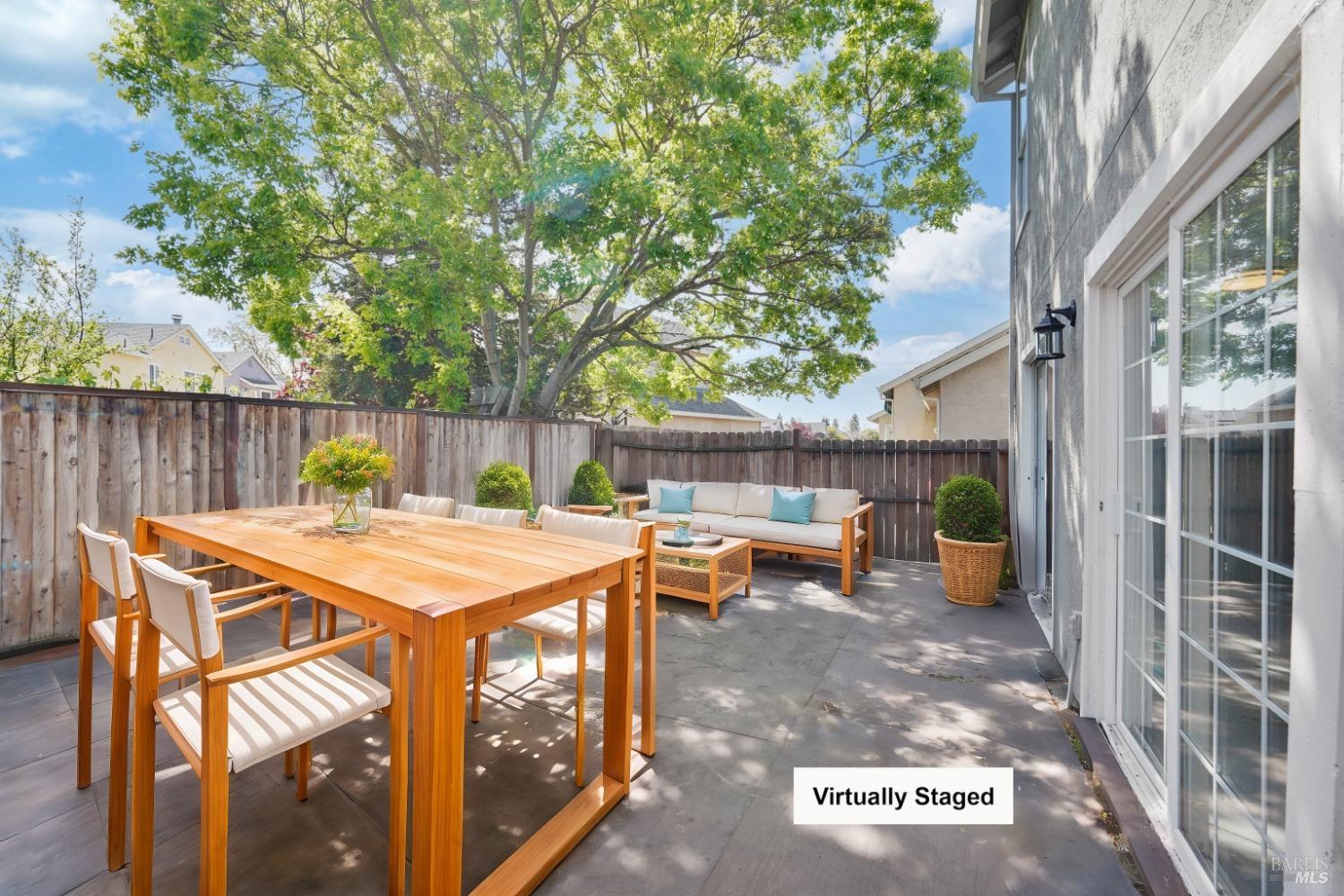 Detail Gallery Image 47 of 64 For 948 Shadywood Cir, Suisun City,  CA 94585 - 4 Beds | 2/1 Baths