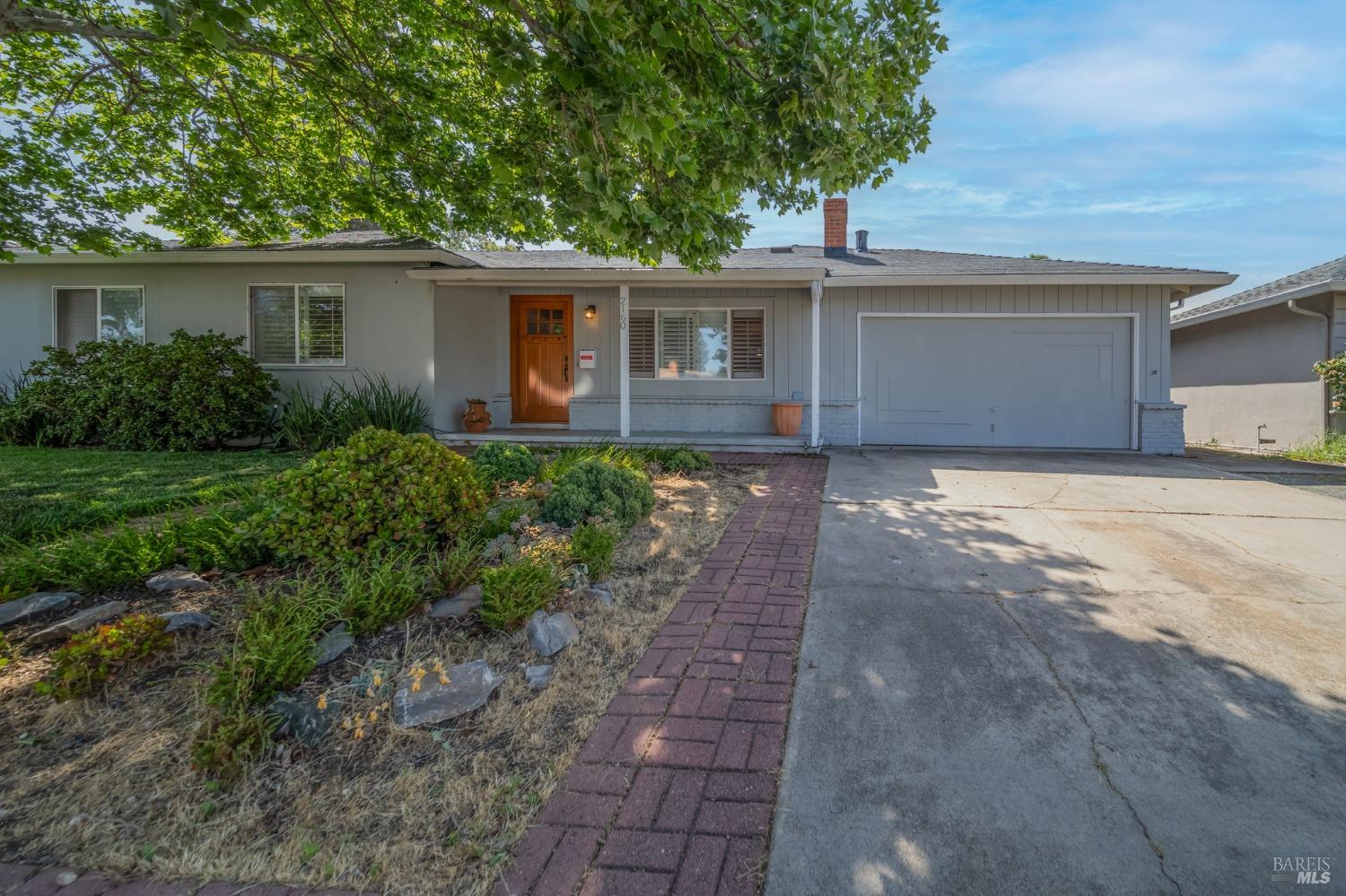 Detail Gallery Image 36 of 40 For 2160 Frederick St, Concord,  CA 94520 - 5 Beds | 2 Baths