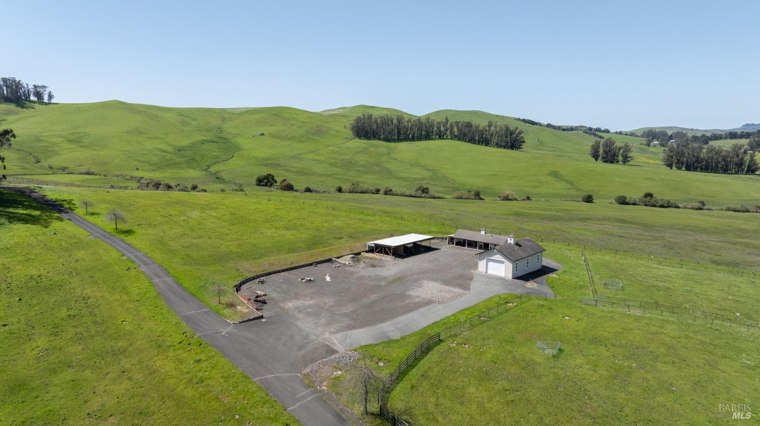 Detail Gallery Image 47 of 75 For 3785 Roblar Rd, Petaluma,  CA 94952 - 2 Beds | 1/1 Baths