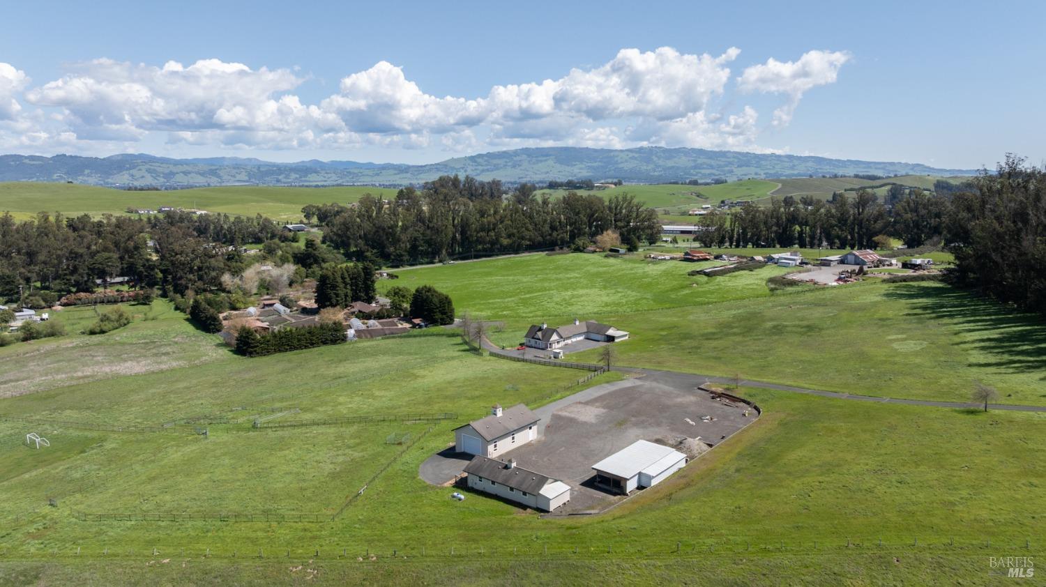 Detail Gallery Image 58 of 75 For 3785 Roblar Rd, Petaluma,  CA 94952 - 2 Beds | 1/1 Baths