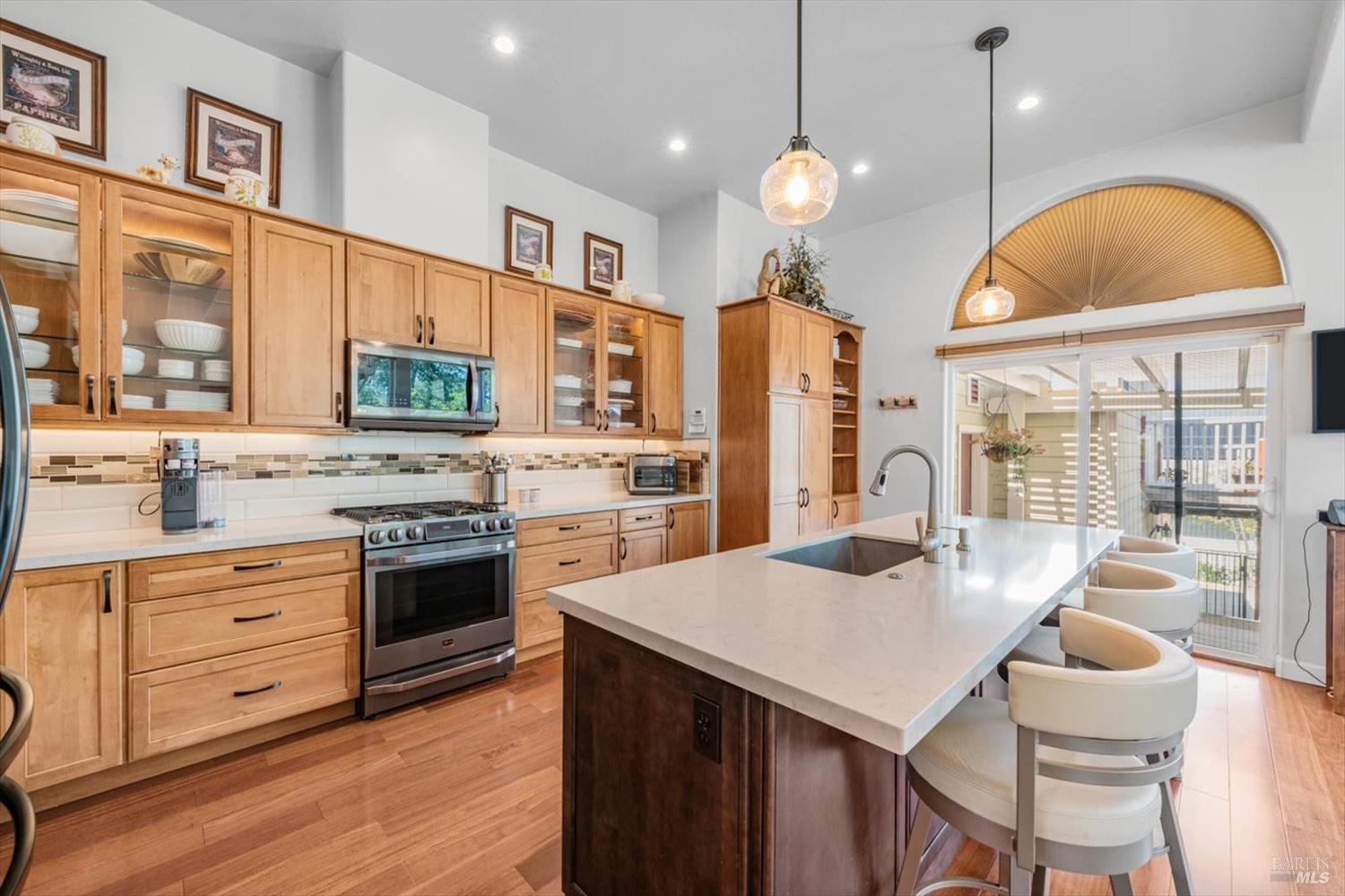 Detail Gallery Image 25 of 79 For 1300 Steele Canyon Rd, Napa,  CA 94558 - 4 Beds | 3 Baths