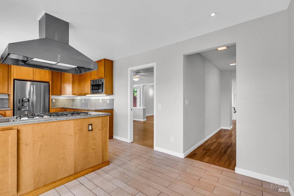 Detail Gallery Image 35 of 90 For 937 Bolton Cir, Benicia,  CA 94510 - 4 Beds | 3 Baths