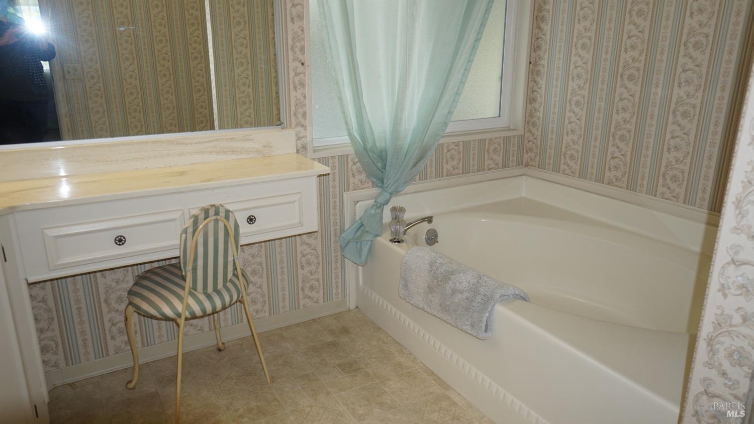 Detail Gallery Image 31 of 41 For 26 Chapala Dr, Santa Rosa,  CA 95403 - 2 Beds | 2 Baths