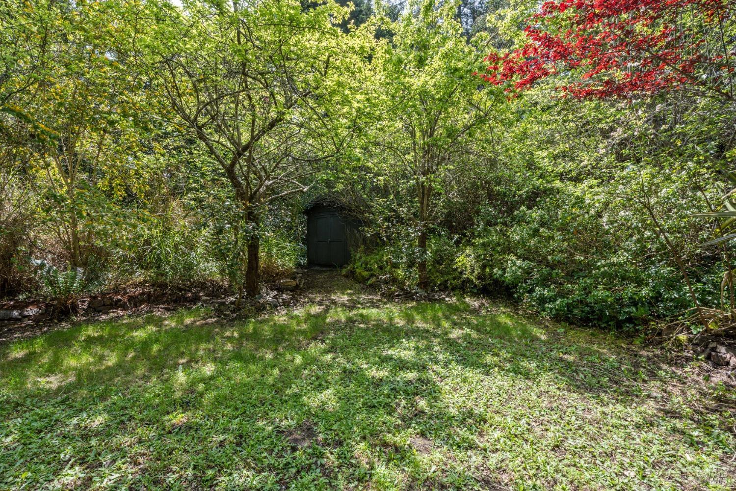 Detail Gallery Image 36 of 45 For 43755 Little Lake Rd, Mendocino,  CA 95460 - 2 Beds | 2 Baths