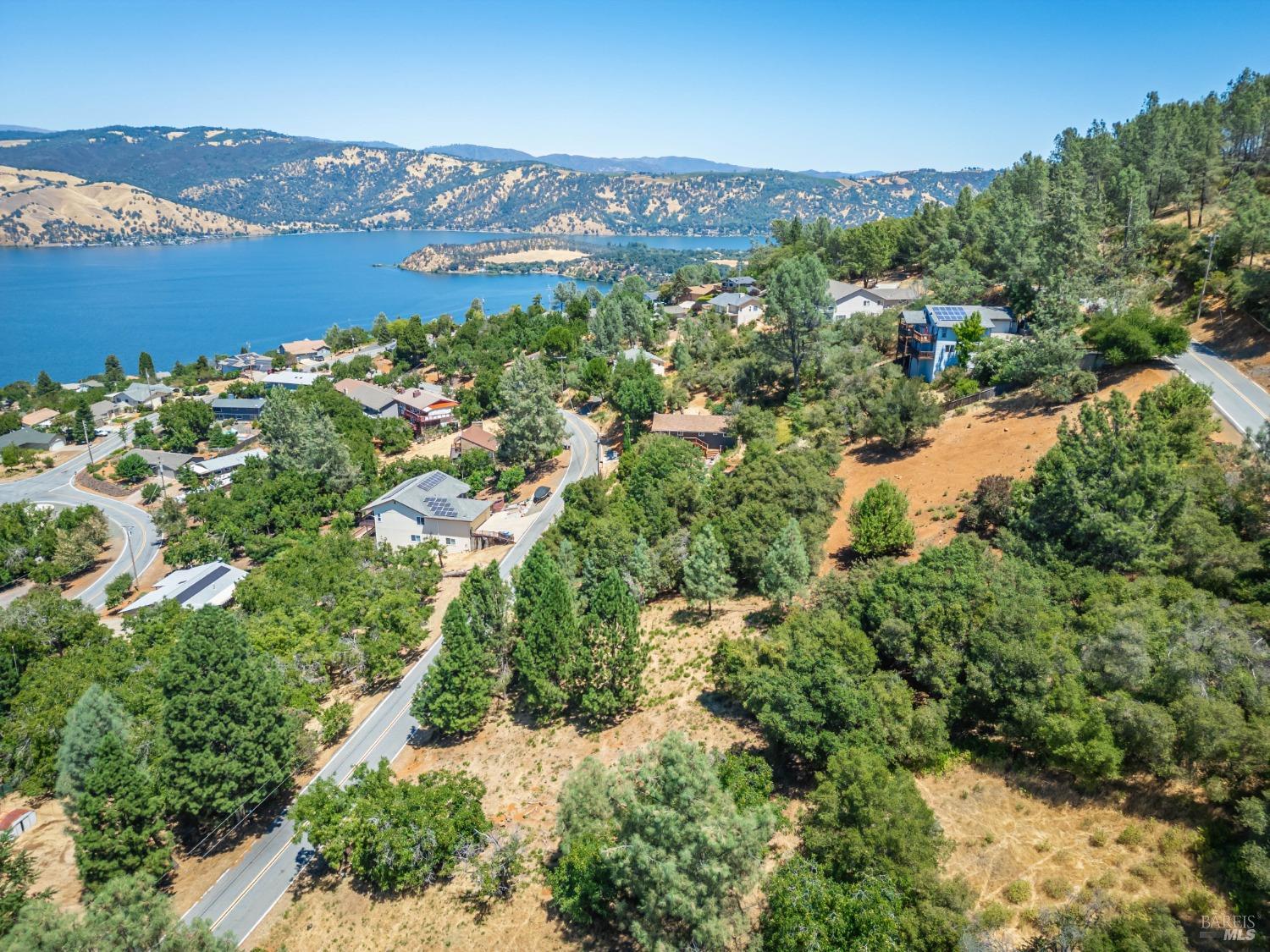 Detail Gallery Image 8 of 75 For 3126 Edgewood Dr, Kelseyville,  CA 95451 - – Beds | – Baths