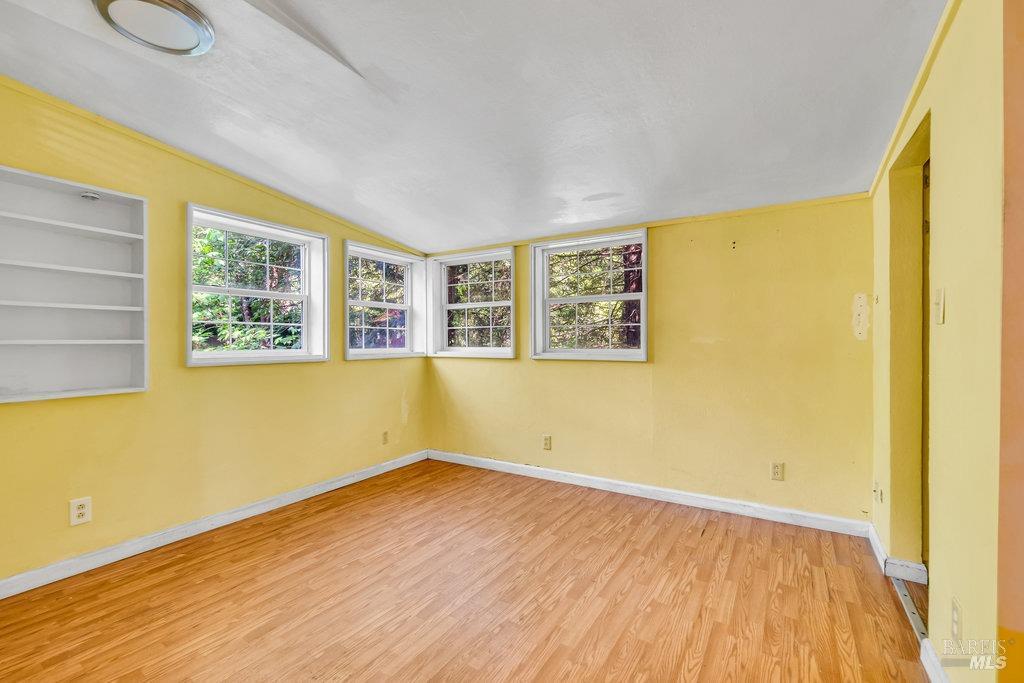 Detail Gallery Image 13 of 36 For 5944 Cazadero Hwy, Cazadero,  CA 95421 - 2 Beds | 2 Baths