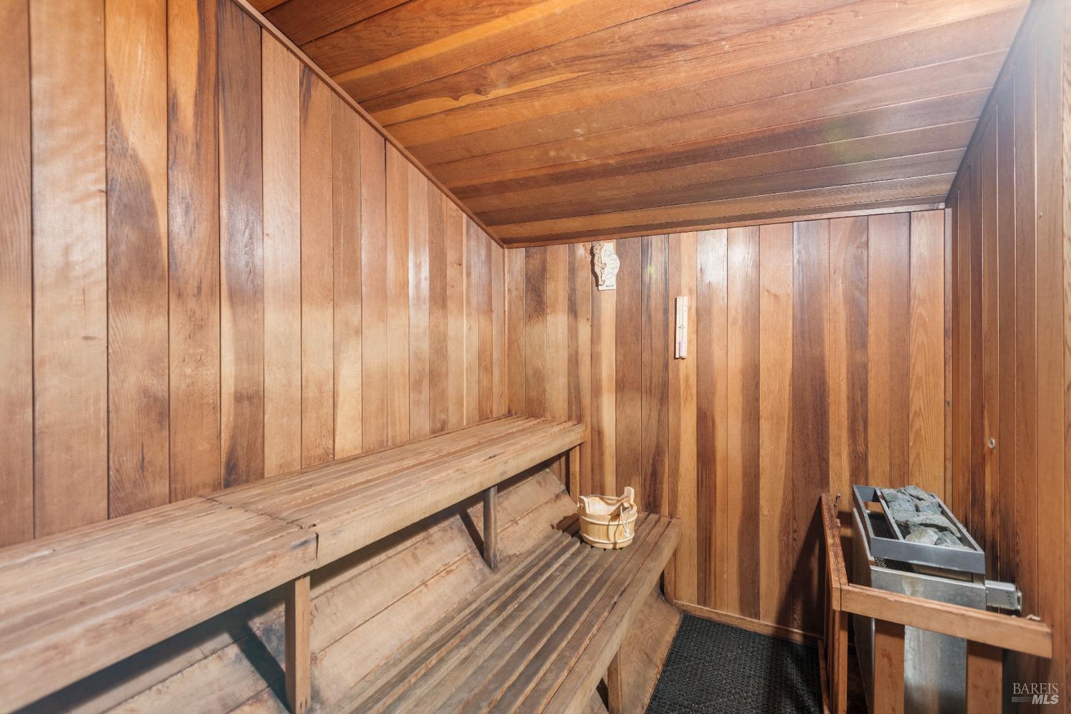 Detail Gallery Image 42 of 50 For 428 El Faisan Dr, San Rafael,  CA 94903 - 2 Beds | 2 Baths