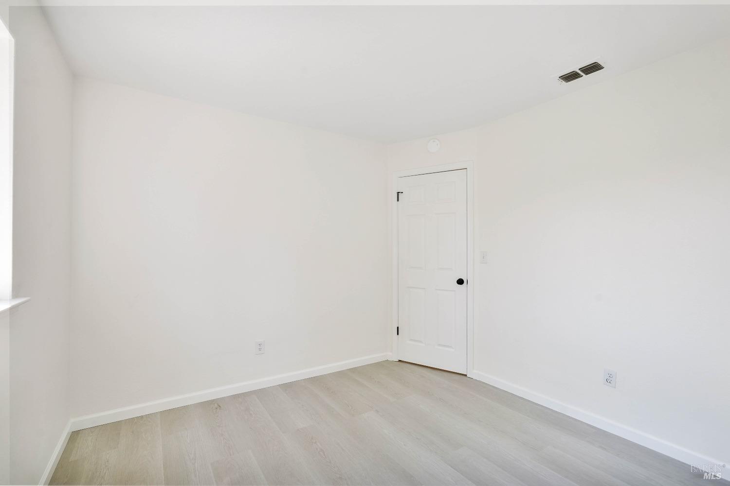 Detail Gallery Image 57 of 64 For 948 Shadywood Cir, Suisun City,  CA 94585 - 4 Beds | 2/1 Baths