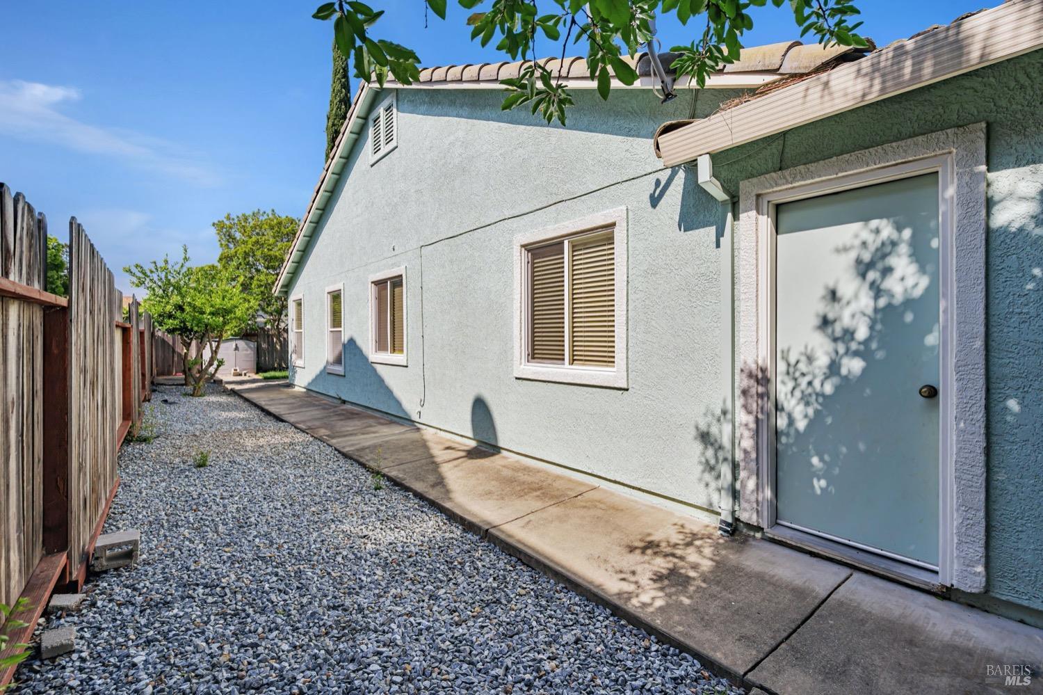 Detail Gallery Image 32 of 36 For 3283 Lagunita Cir, Fairfield,  CA 94533 - 4 Beds | 2 Baths