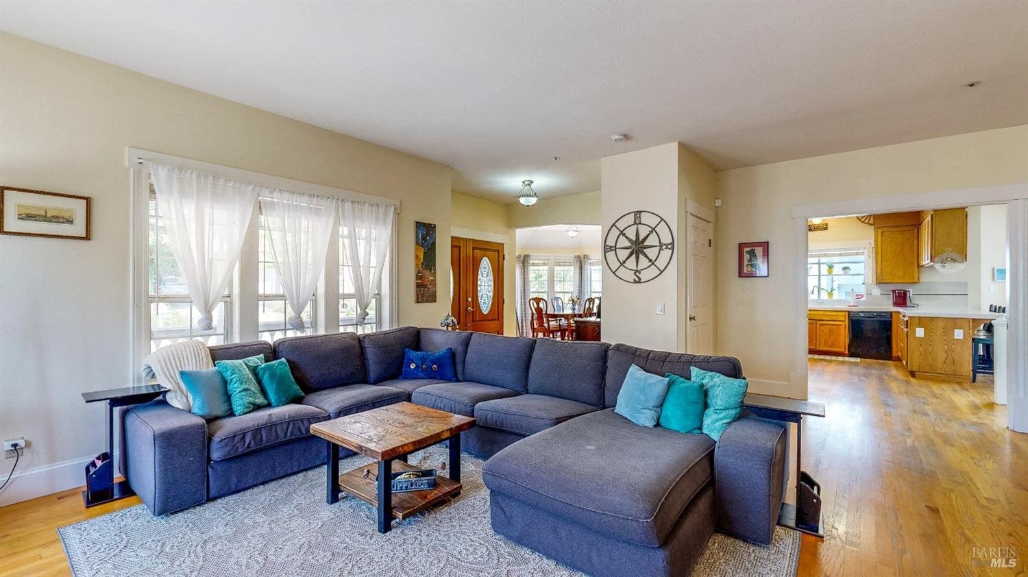 Detail Gallery Image 7 of 62 For 125 Oakbrook Ln, Cloverdale,  CA 95425 - 4 Beds | 3 Baths