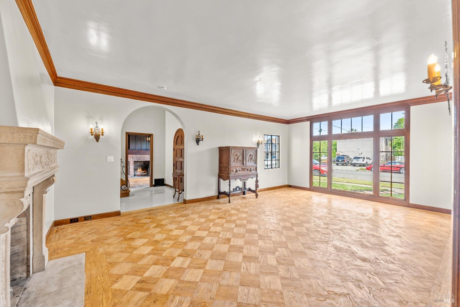 Detail Gallery Image 17 of 64 For 290 E B St, Dixon,  CA 95620 - 4 Beds | 3/1 Baths