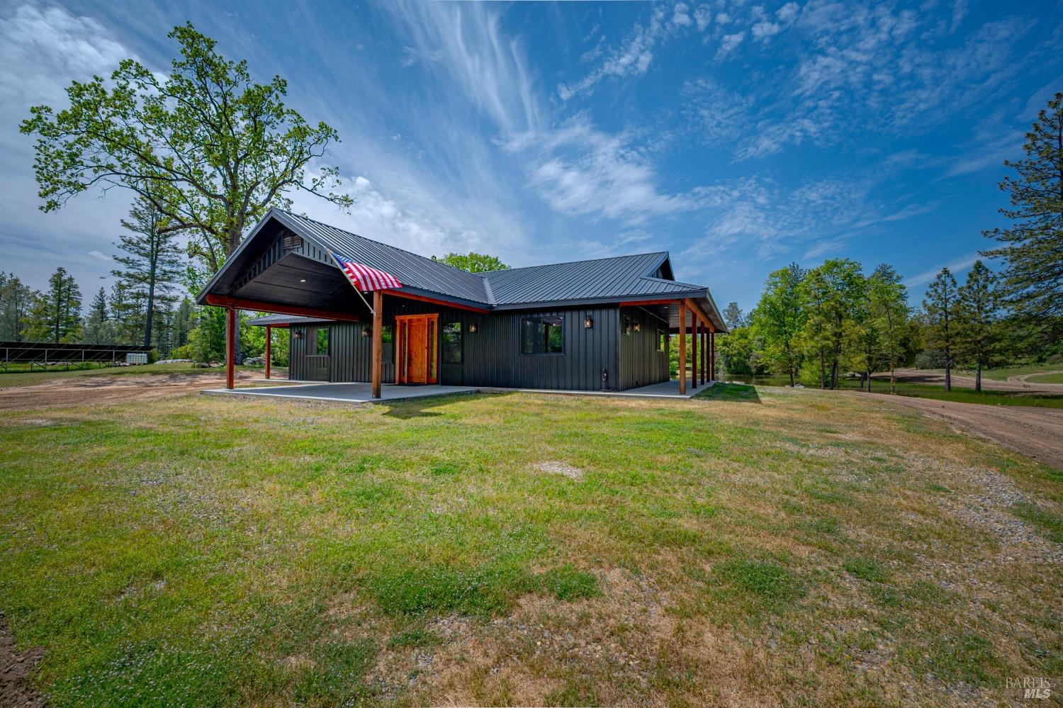 Detail Gallery Image 5 of 85 For 4870 Usona Rd, Mariposa,  CA 95338 - 2 Beds | 2 Baths