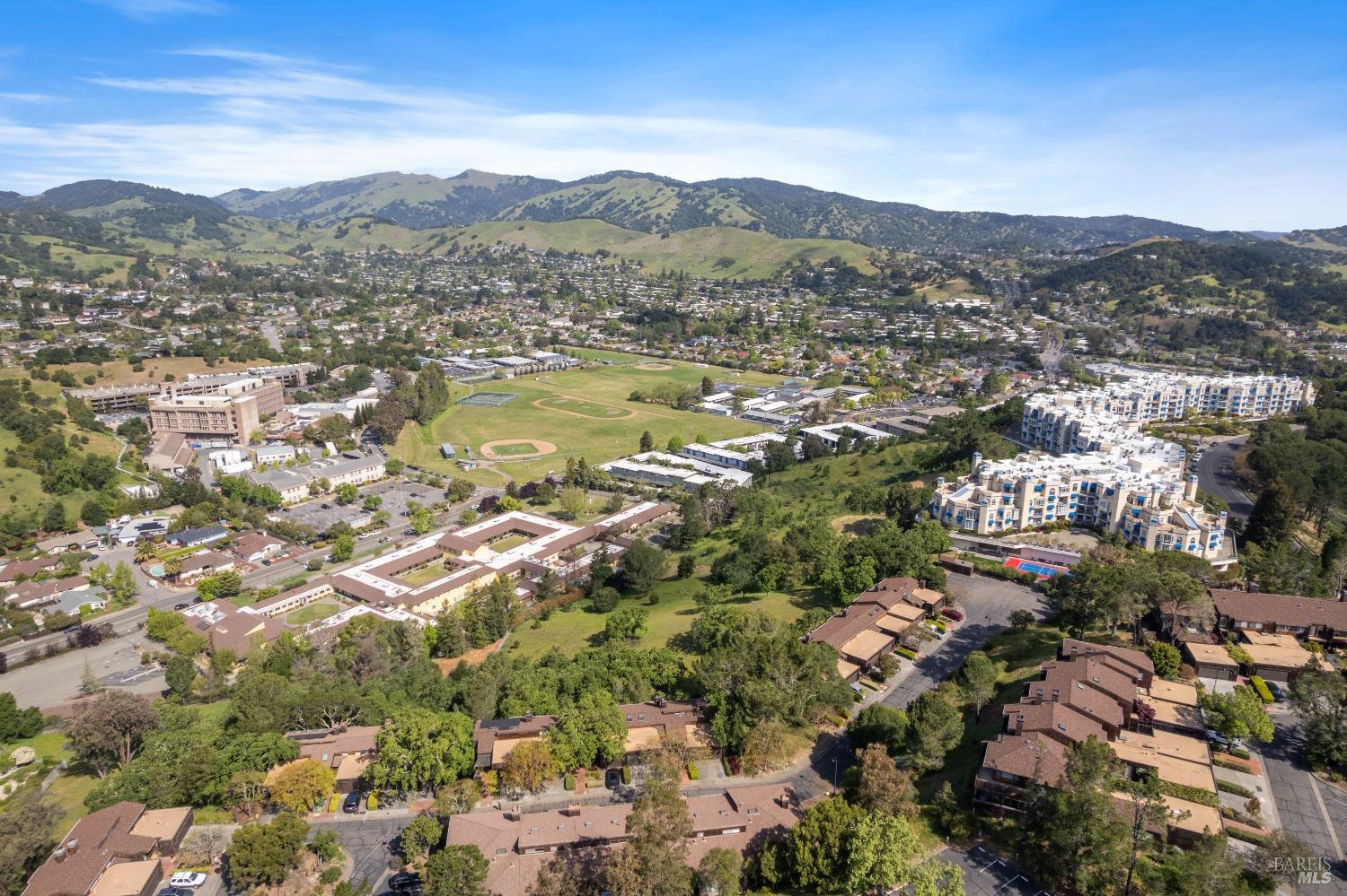 Detail Gallery Image 48 of 50 For 428 El Faisan Dr, San Rafael,  CA 94903 - 2 Beds | 2 Baths