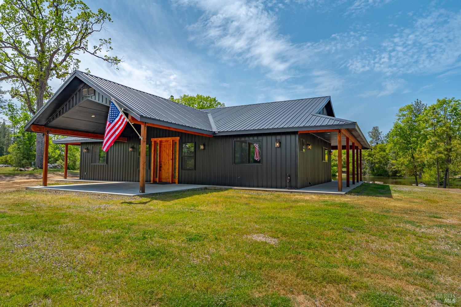 Detail Gallery Image 7 of 85 For 4870 Usona Rd, Mariposa,  CA 95338 - 2 Beds | 2 Baths