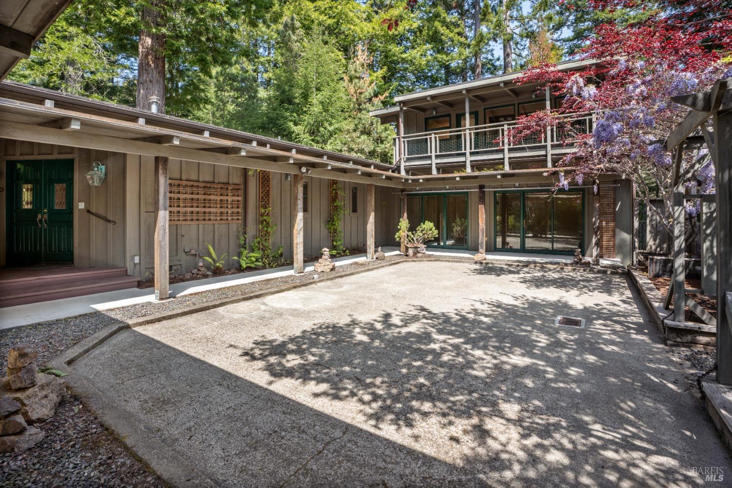 Detail Gallery Image 37 of 45 For 43755 Little Lake Rd, Mendocino,  CA 95460 - 2 Beds | 2 Baths