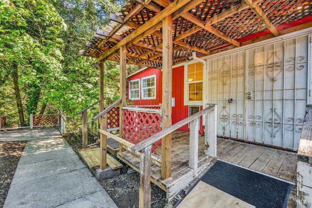 Detail Gallery Image 6 of 36 For 5944 Cazadero Hwy, Cazadero,  CA 95421 - 2 Beds | 2 Baths