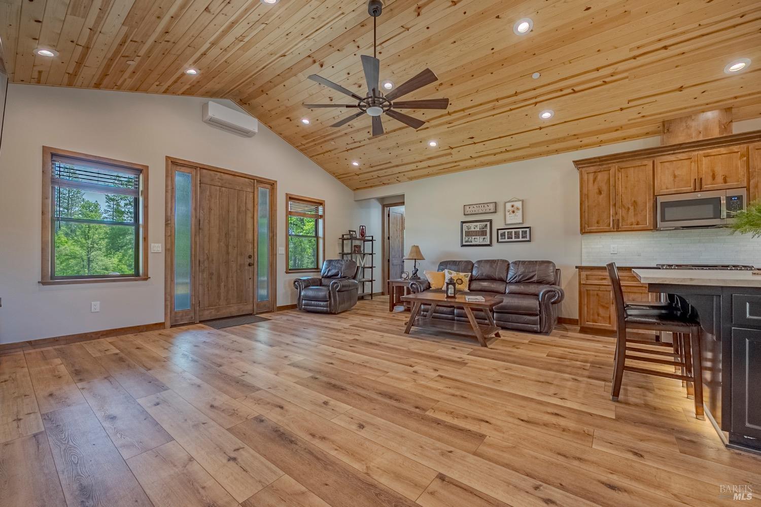 Detail Gallery Image 29 of 85 For 4870 Usona Rd, Mariposa,  CA 95338 - 2 Beds | 2 Baths