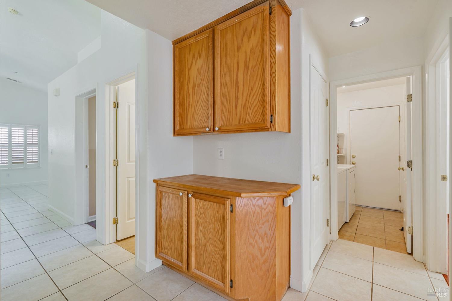 Detail Gallery Image 13 of 36 For 3283 Lagunita Cir, Fairfield,  CA 94533 - 4 Beds | 2 Baths