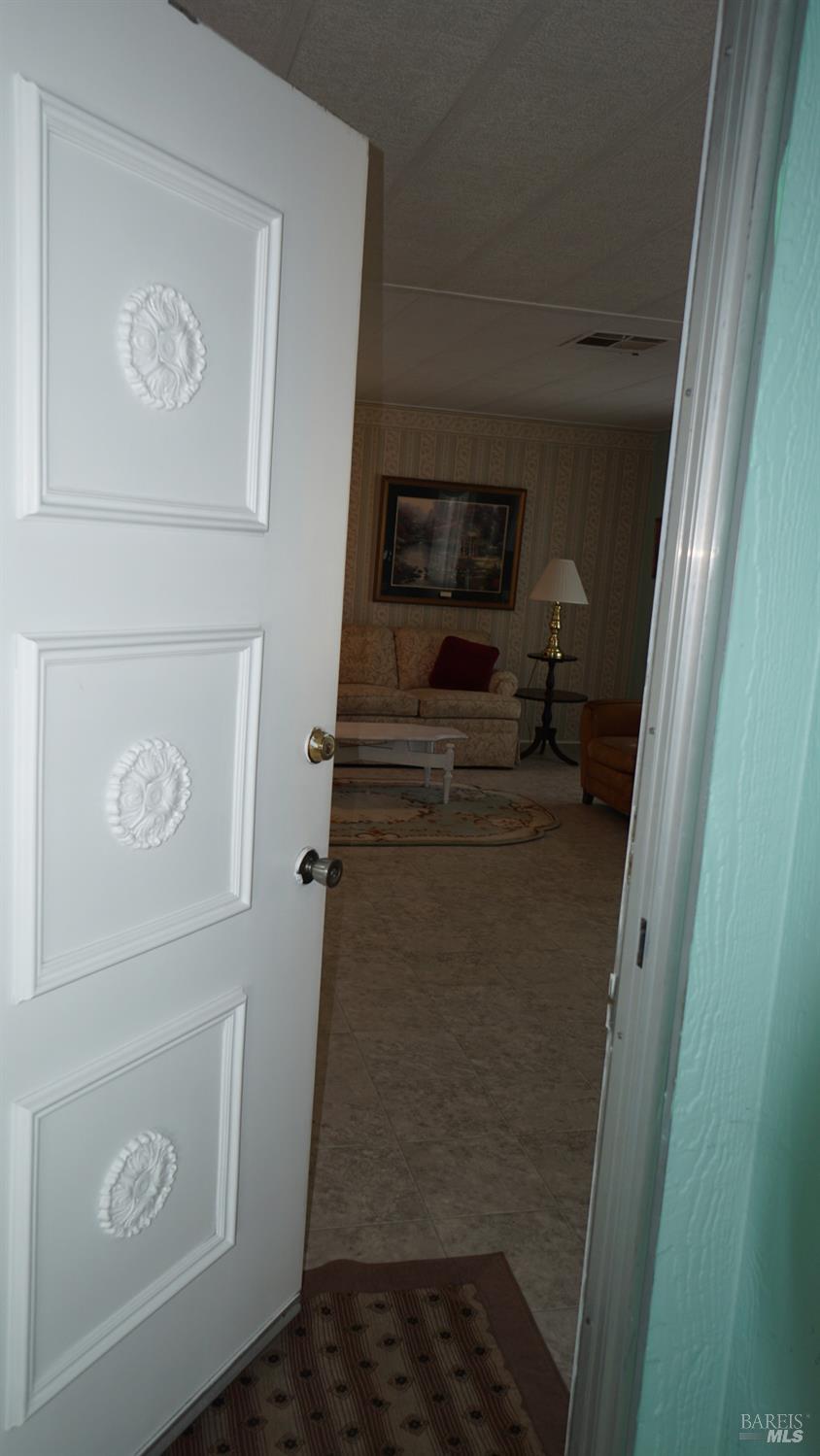 Detail Gallery Image 3 of 41 For 26 Chapala Dr, Santa Rosa,  CA 95403 - 2 Beds | 2 Baths