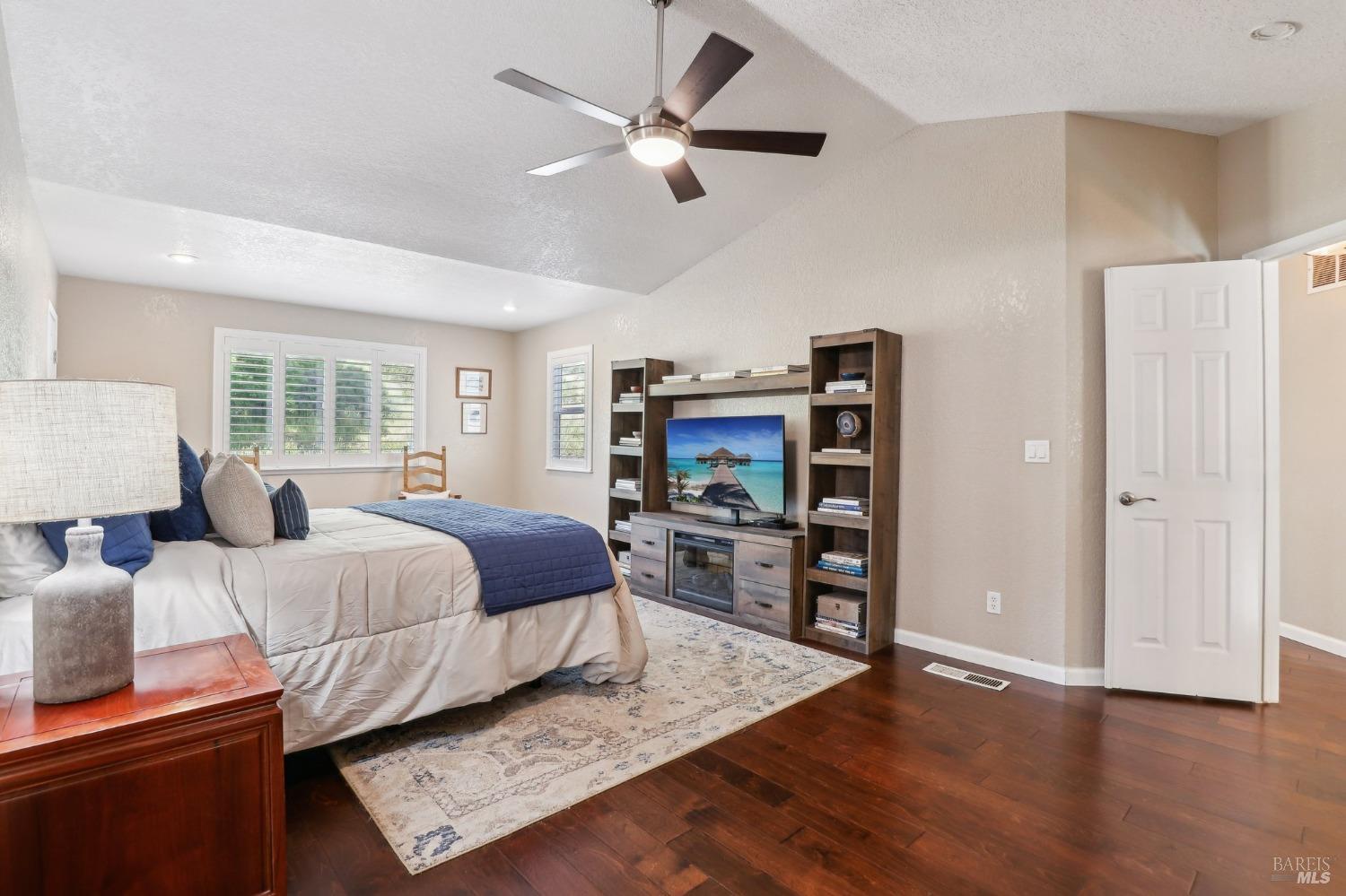 Detail Gallery Image 23 of 68 For 218 Ballindine Dr, Vacaville,  CA 95688 - 4 Beds | 3 Baths