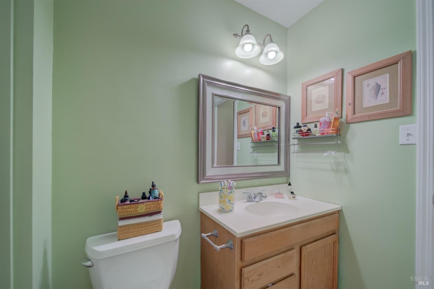 Detail Gallery Image 25 of 40 For 2160 Frederick St, Concord,  CA 94520 - 5 Beds | 2 Baths