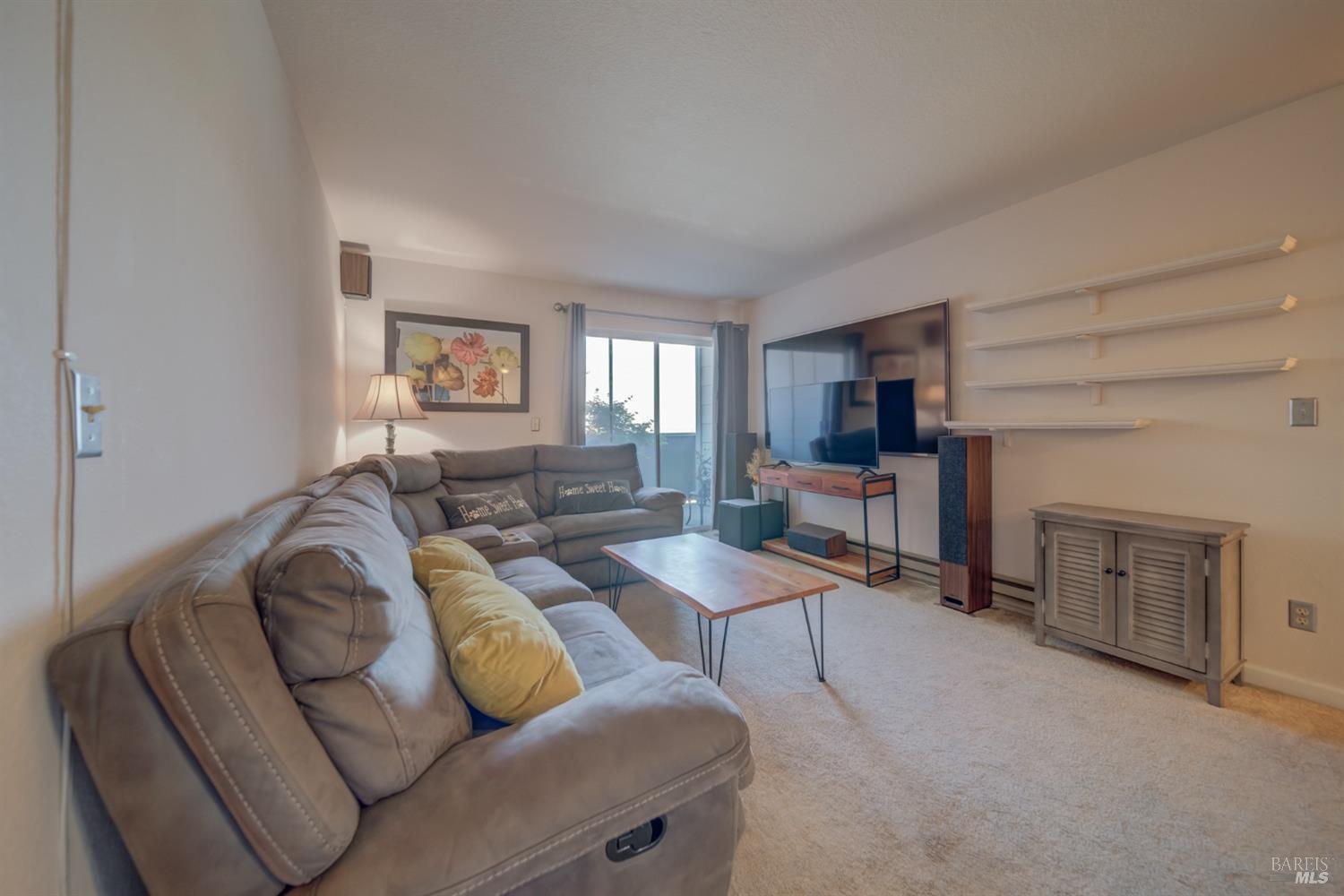 Detail Gallery Image 11 of 29 For 237 Lighthouse Dr, Vallejo,  CA 94590 - 2 Beds | 2 Baths