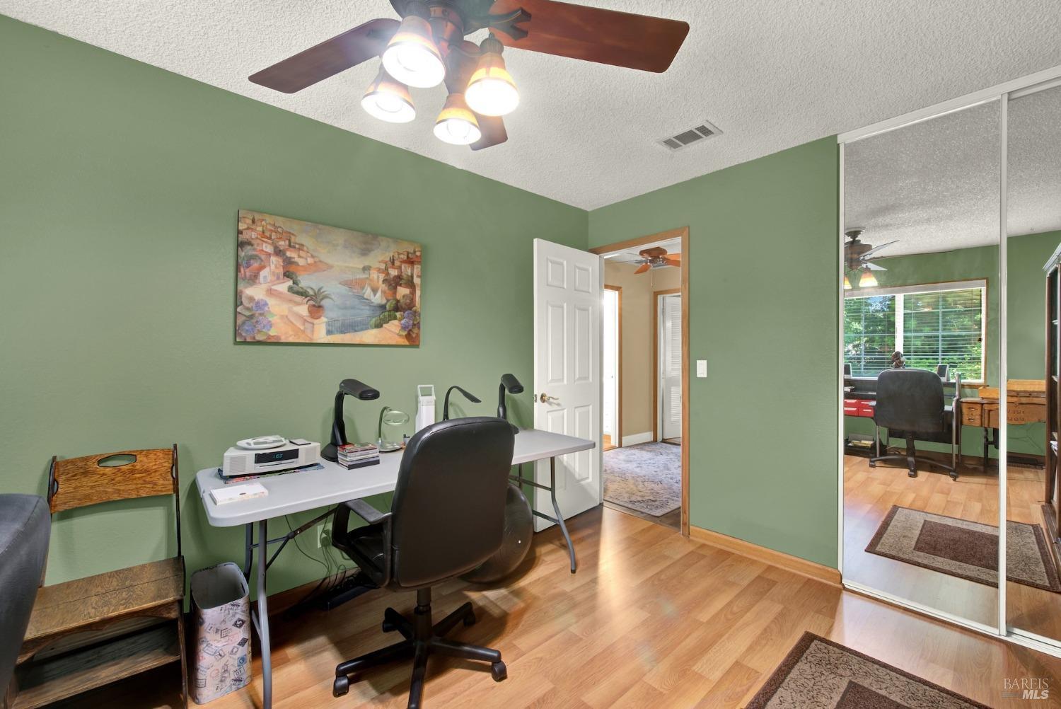 Detail Gallery Image 25 of 43 For 575 Gregory Dr, Vacaville,  CA 95687 - 4 Beds | 2/1 Baths