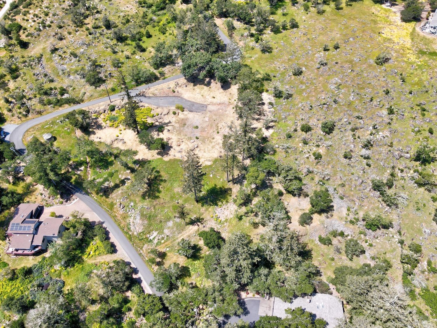 Detail Gallery Image 10 of 25 For 3577 Deer Trail Rd, Santa Rosa,  CA 95404 - – Beds | – Baths
