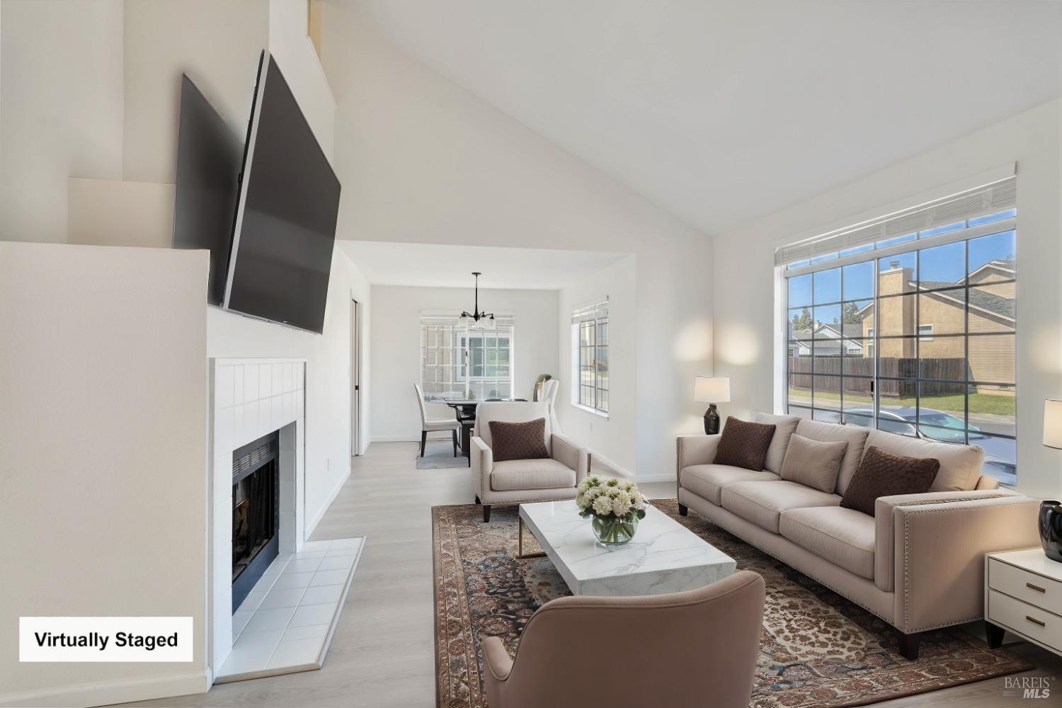 Detail Gallery Image 3 of 64 For 948 Shadywood Cir, Suisun City,  CA 94585 - 4 Beds | 2/1 Baths