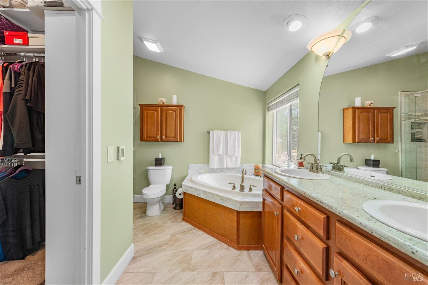 Detail Gallery Image 40 of 79 For 1300 Steele Canyon Rd, Napa,  CA 94558 - 4 Beds | 3 Baths