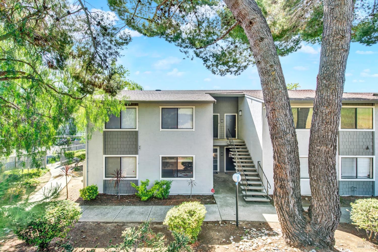 Detail Gallery Image 23 of 25 For 900 Cambridge Dr #99,  Benicia,  CA 94510 - 2 Beds | 1 Baths