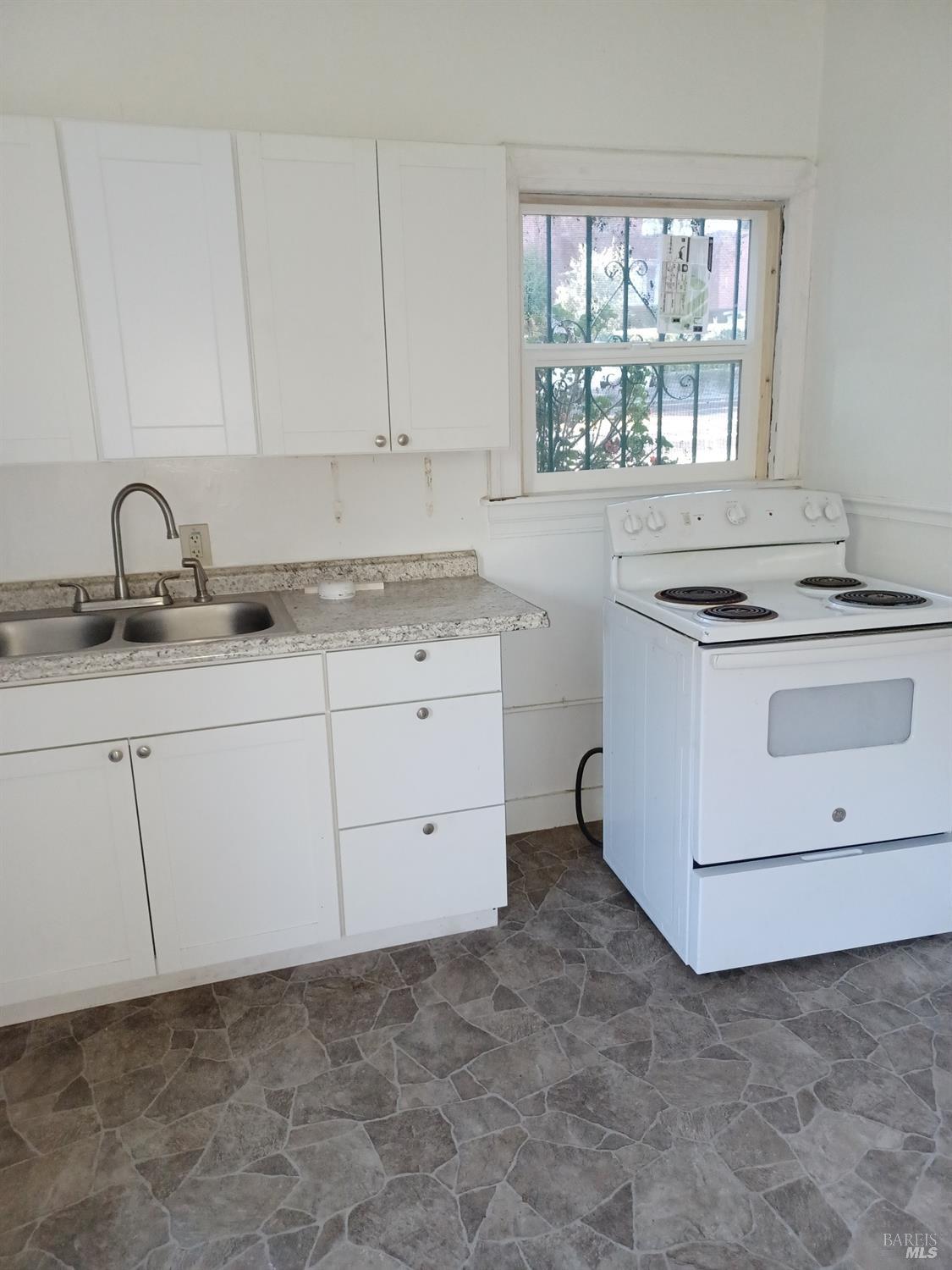 Detail Gallery Image 27 of 59 For 914 Sacramento St, Vallejo,  CA 94590 - – Beds | – Baths