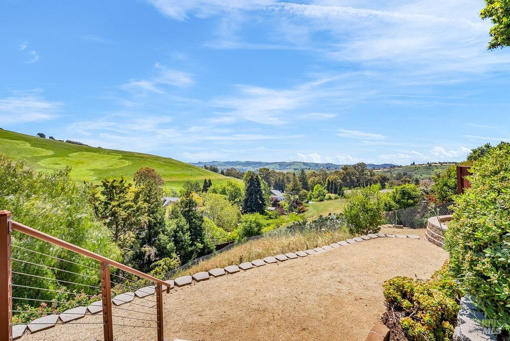 Detail Gallery Image 32 of 90 For 937 Bolton Cir, Benicia,  CA 94510 - 4 Beds | 3 Baths