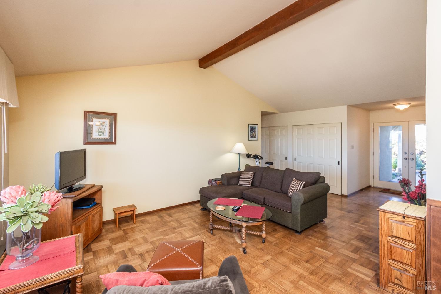 Detail Gallery Image 23 of 60 For 1150 Bayview Ave, Napa,  CA 94559 - 3 Beds | 2 Baths